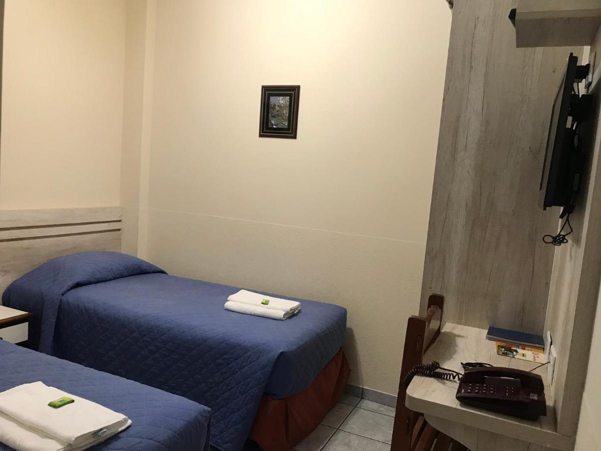 Hotel Colonial 캄푸그란지 외부 사진